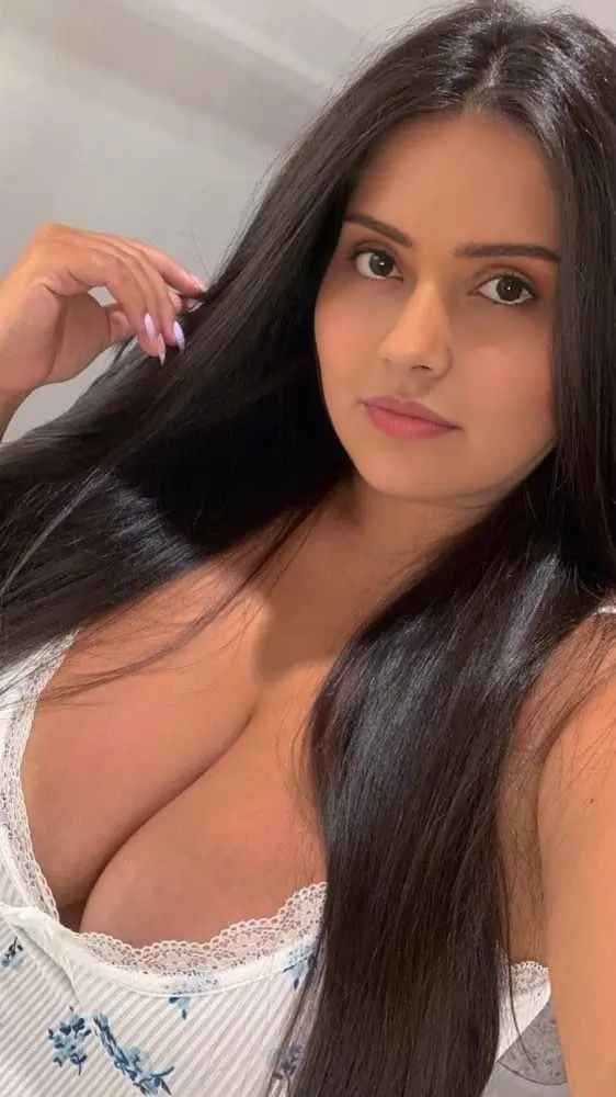 Riya Guwahati Call Girl Service